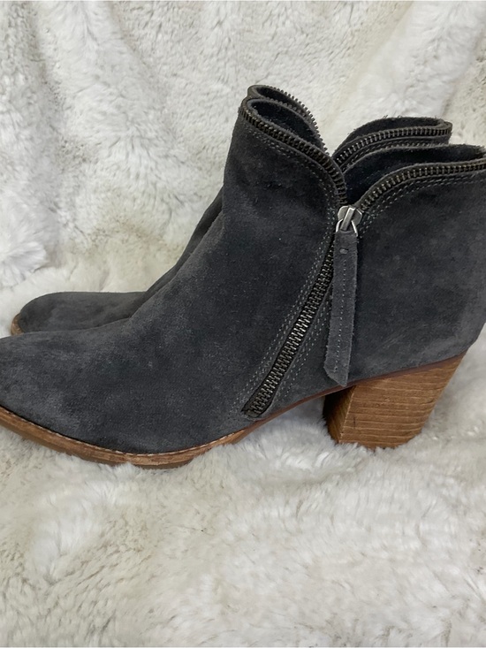 Dolce Vita Shoes - Dolce Vita Twin Zip Gray Suede Stacked Heel Ankle Booties Size 10